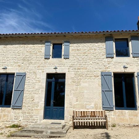 Chateau Des Loups - Les Pommiers Echire Ngoại thất bức ảnh