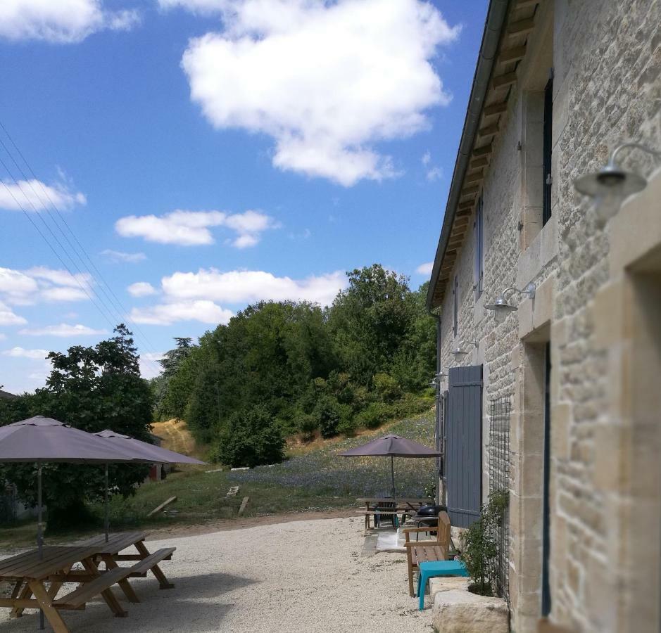 Chateau Des Loups - Les Pommiers Echire Ngoại thất bức ảnh