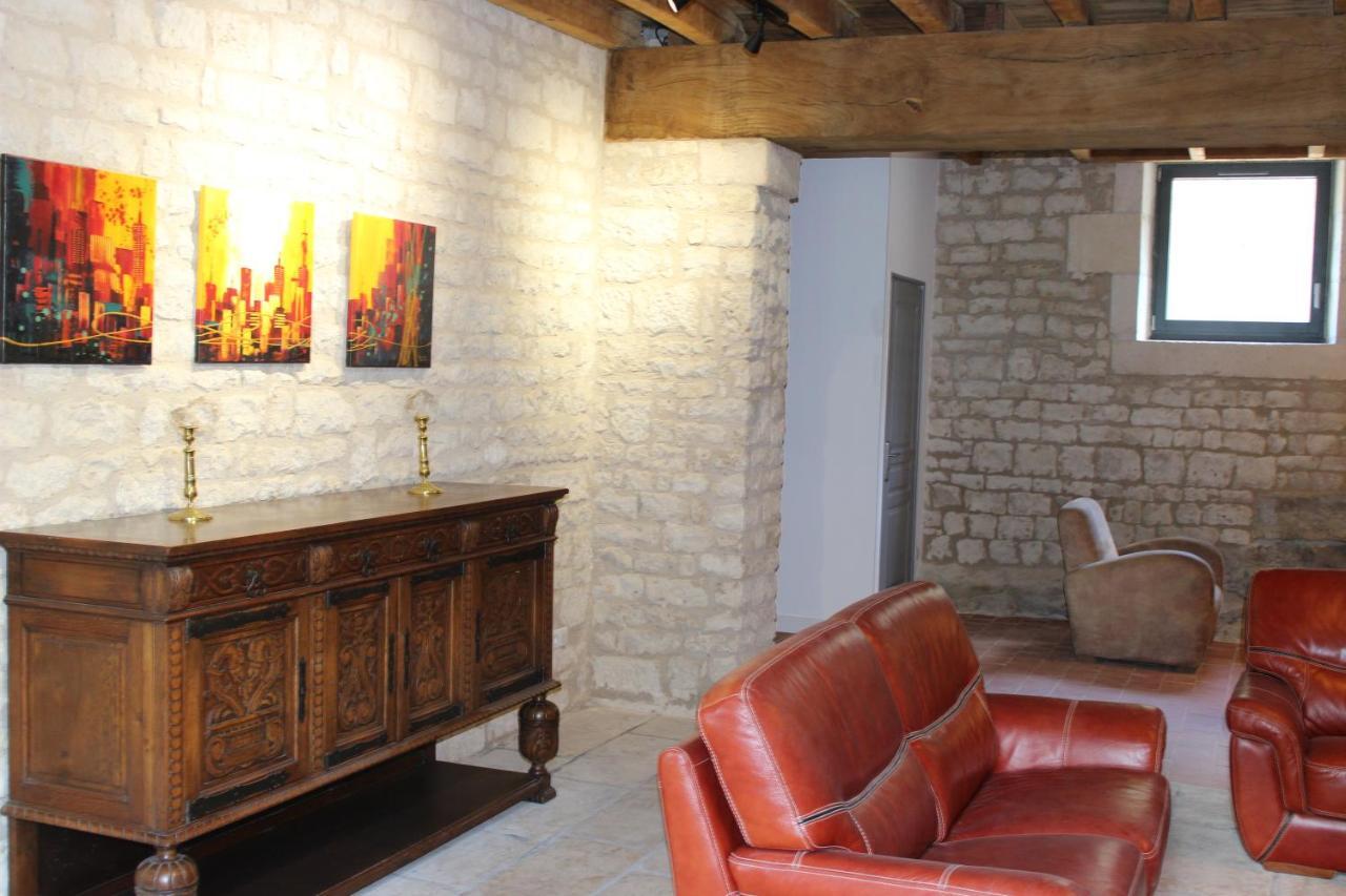 Chateau Des Loups - Les Pommiers Echire Ngoại thất bức ảnh